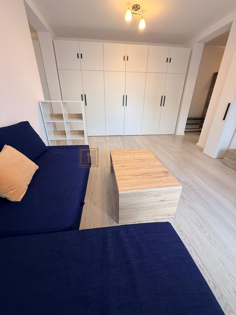 2 camere| Dumbravita| curte mare| terasa generoasă| loc de parcare| - Poză 5
