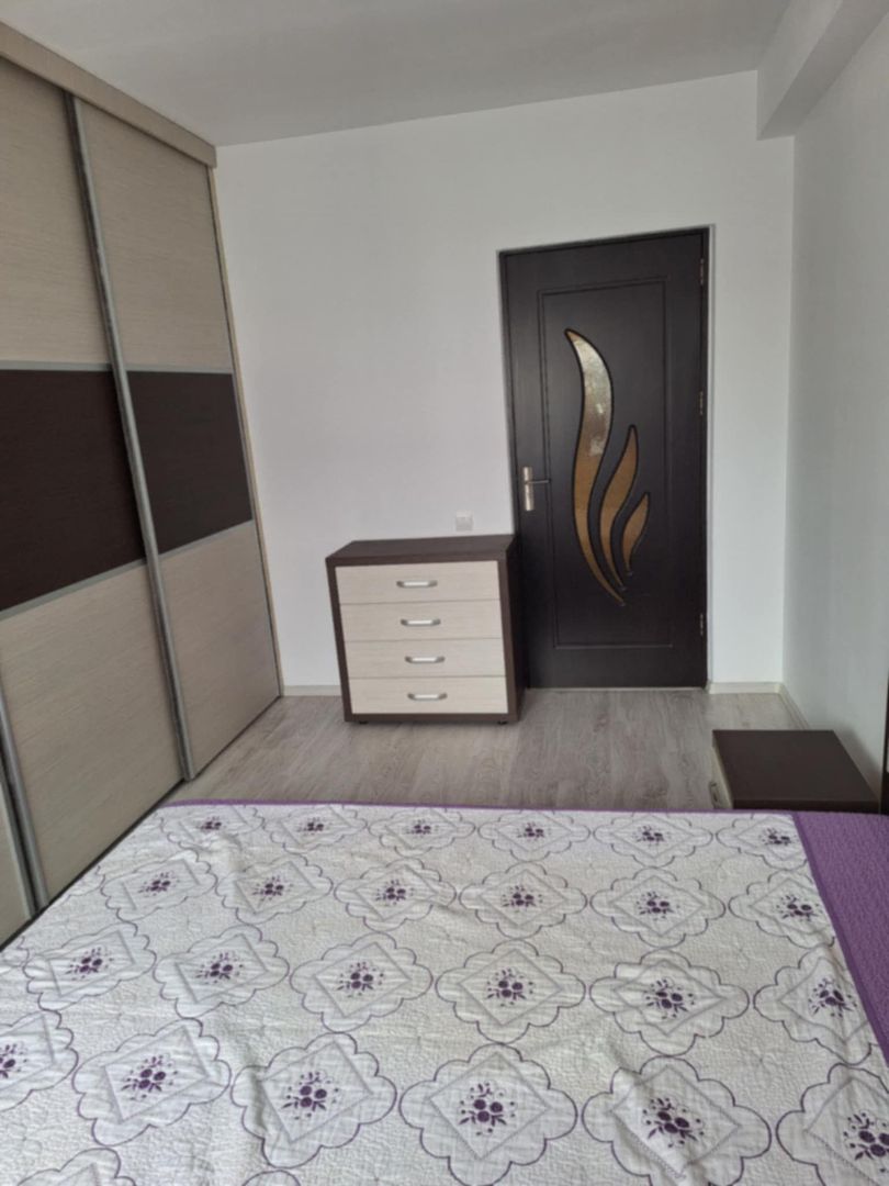 Apartament 3 Camere, 65 MP, Floresti, zona Poligonului - Poză 5