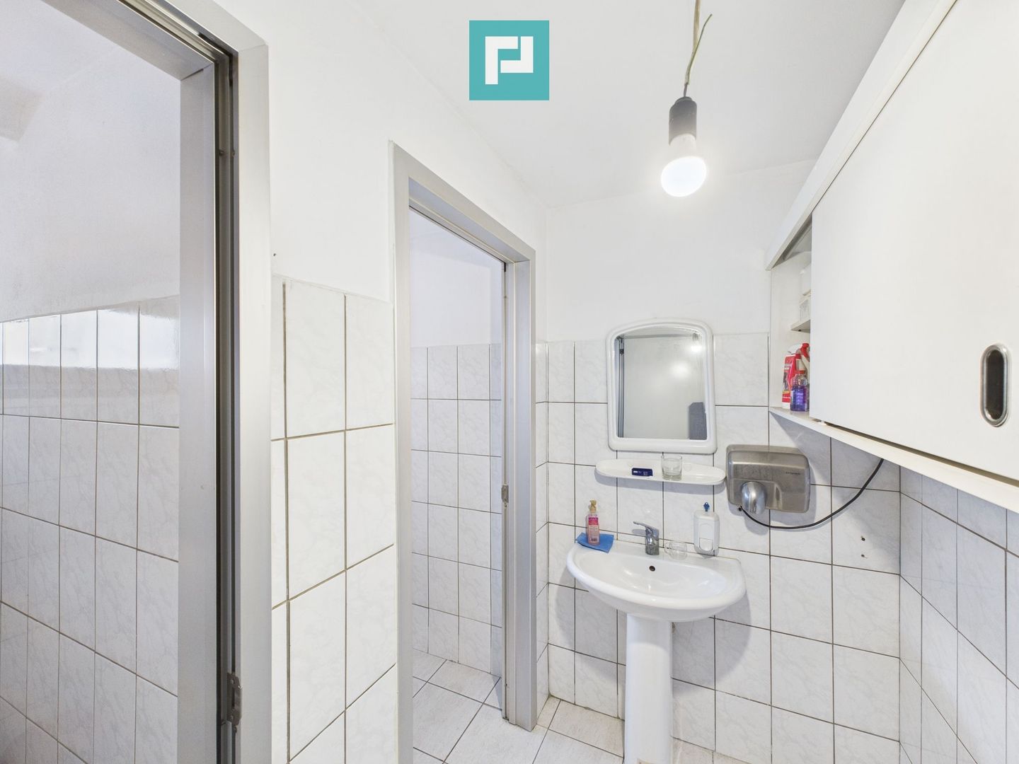 Hală de producție, cu birouri și teren, în Sebiș - Poză 22