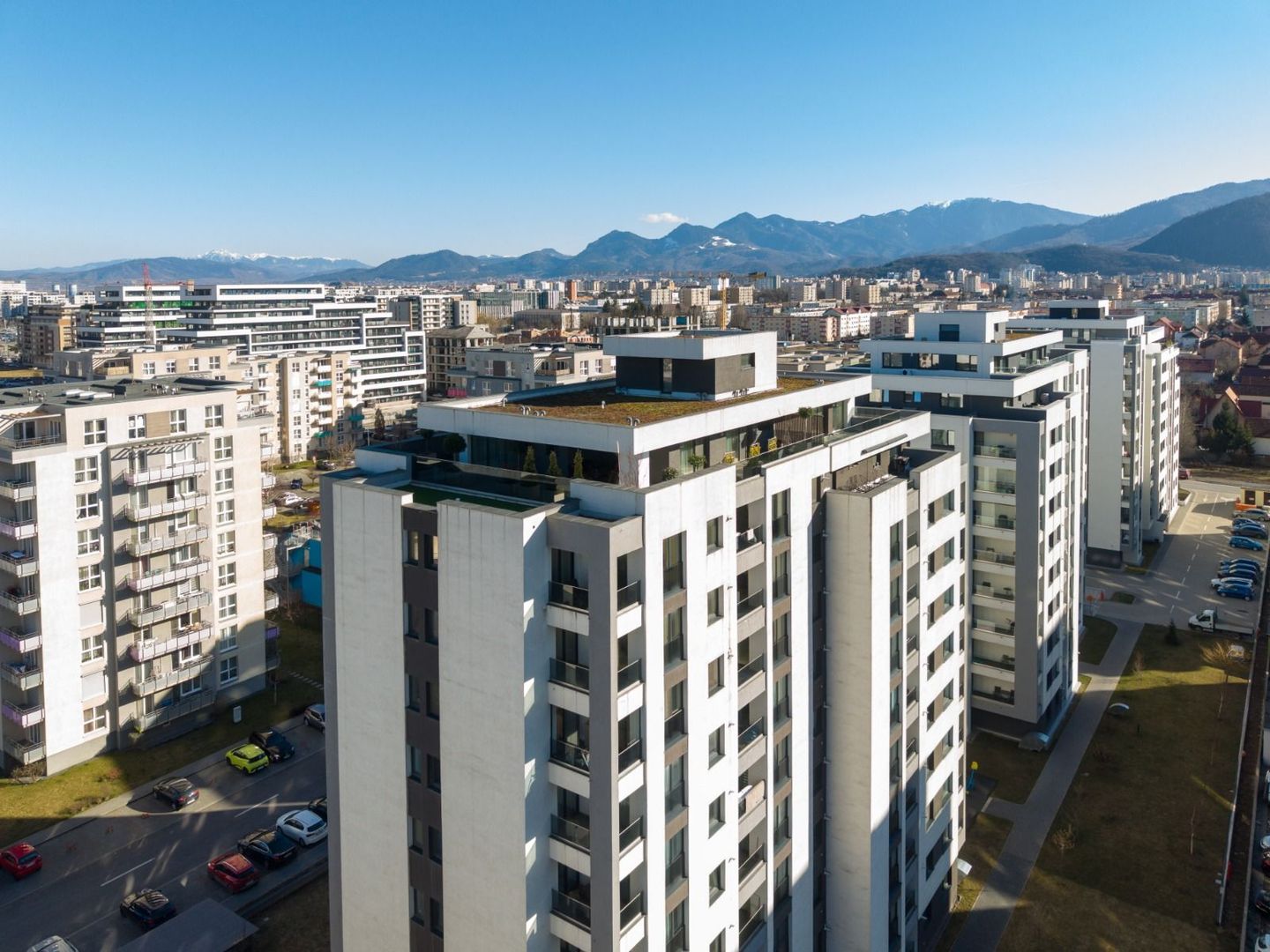 Penthouse superb, 3 camere+parcare subterana ,203 mp-Coresi - Poză 30