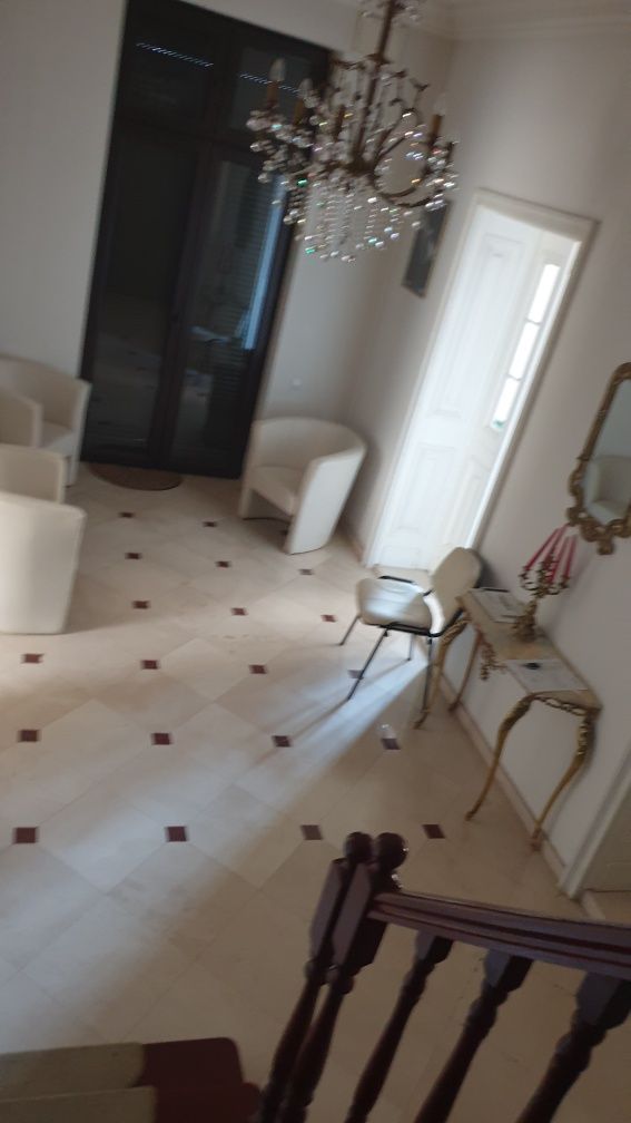 Casa de inchiriat in zona Mosilor |renovata si consolidata recent - Poză 3