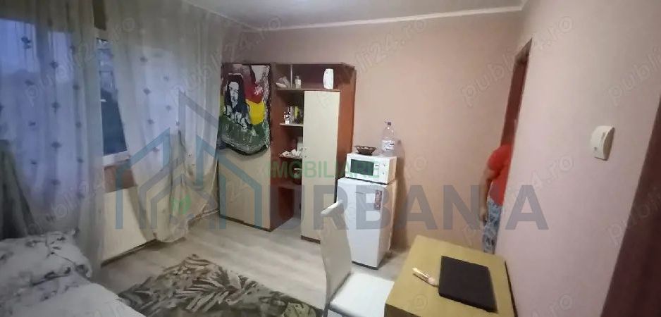 închiriez garsonieră zona piața Nicolina exact ca în poză - Poză 1