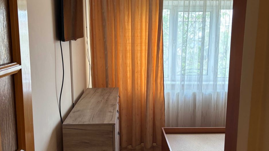 Apartament 3 camere decomandat, mobilat  utilat  Micro 17 Et. 4 - Poză 7