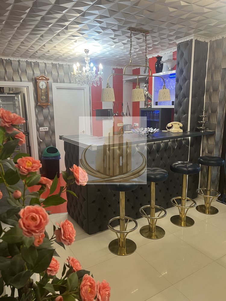 Casă de închiriat în Săcălaz – 199 mp, 4 camere, piscină și terasă - Poză 2