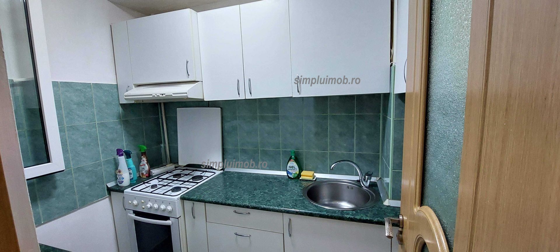 garsoniera 32mp renovata utilata  Titan metrou 10 minute - Poză 3