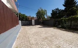 Spatiu comercial de 122mp în zona Grivita - Poză 11