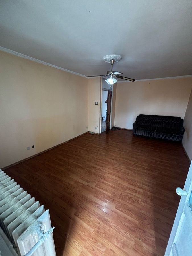 GARSONIERA SPATIOSA  METROU APARATORI PATRIEI - Poză 5
