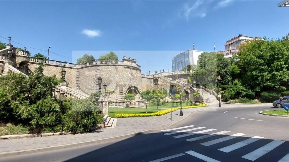 APARTAMENT 1C ZONA  CENTRU  BIBLIOTECA  EMINESCU - Poză 1