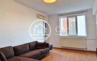 Apartament de vânzare cu 3 camere în zona Rogerius, Oradea - Poză 3