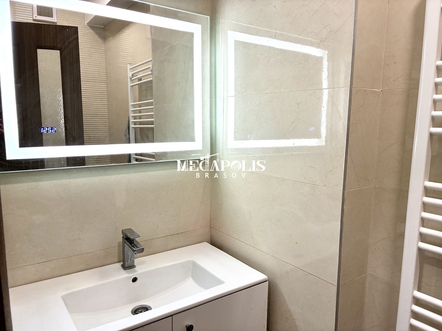 2 Camere / Decomandat / Isaran / 71mp +10mp - Poză 18