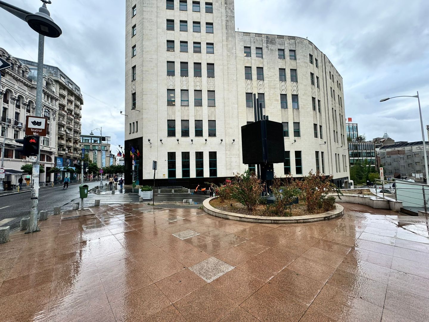 Garsoniera de vânzare în fața Novotel-  Calea Victoriei - Poză 34