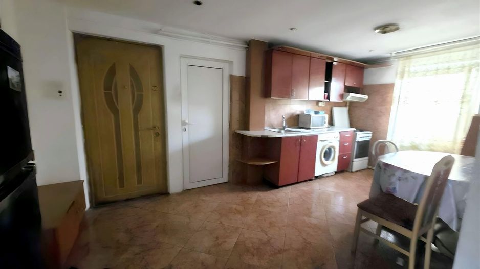 Apartament 2 camere decomandat, zona Prestige - Poză 2