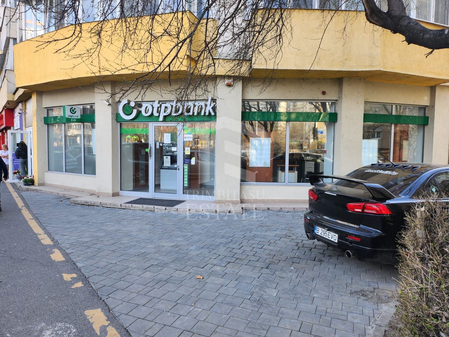 Spatiu Stradal Mihai Bravu 25 mp - Poză 1