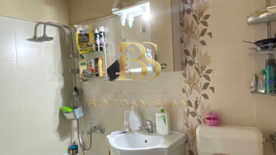 Apartament 3 camere de vânzare | Parter | Zona Micro 16 - Poză 16
