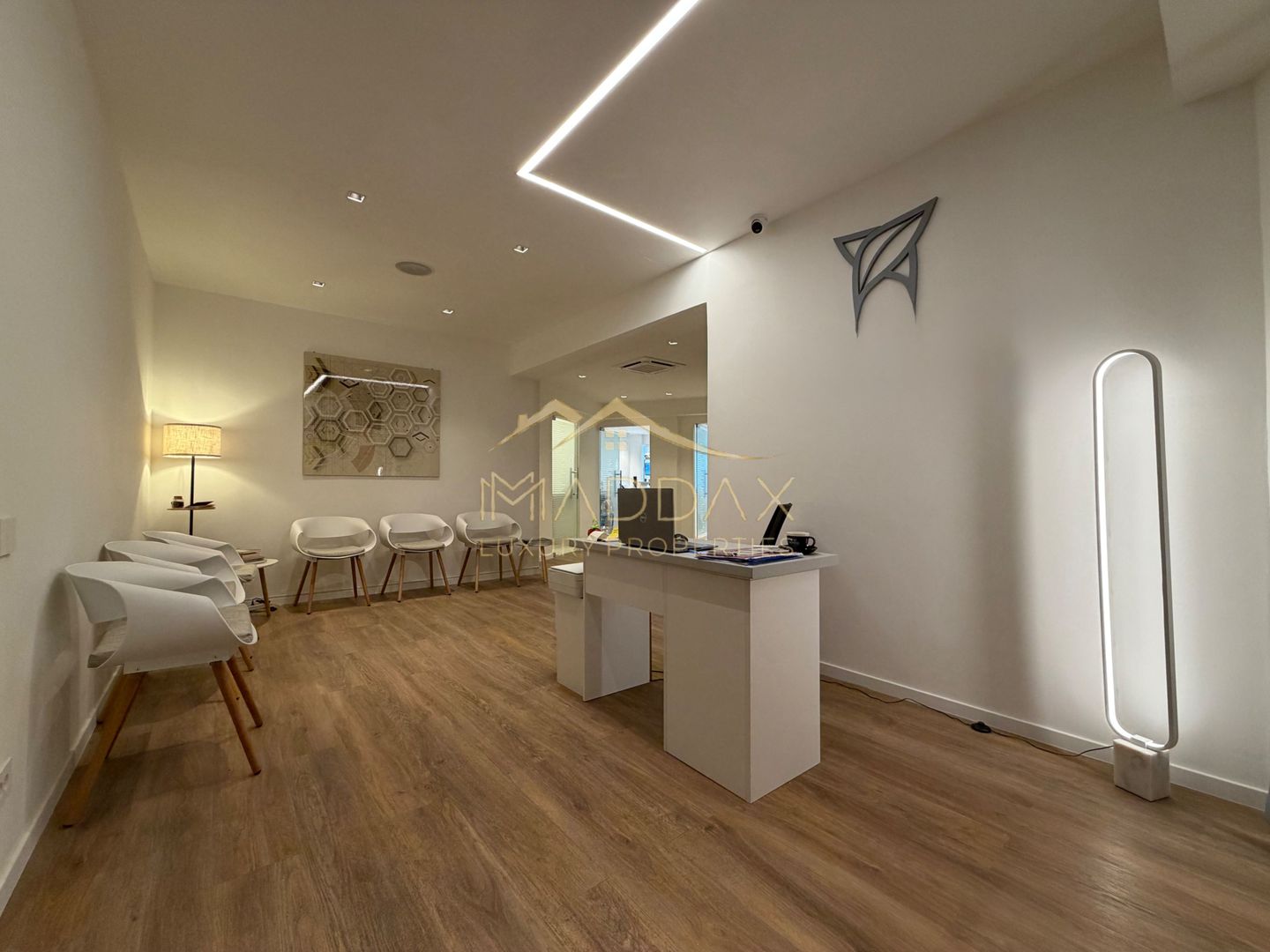 Spatiu comercial *105mp* / cabinet stomatologic / Sos. Nordului Herastrau - Poză 1