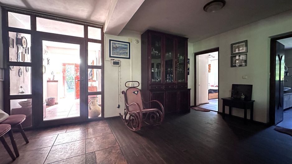 Vanzare casa in Pucioasa, Dâmbovița - 4 camere - teren 5.808 mp - Poză 9