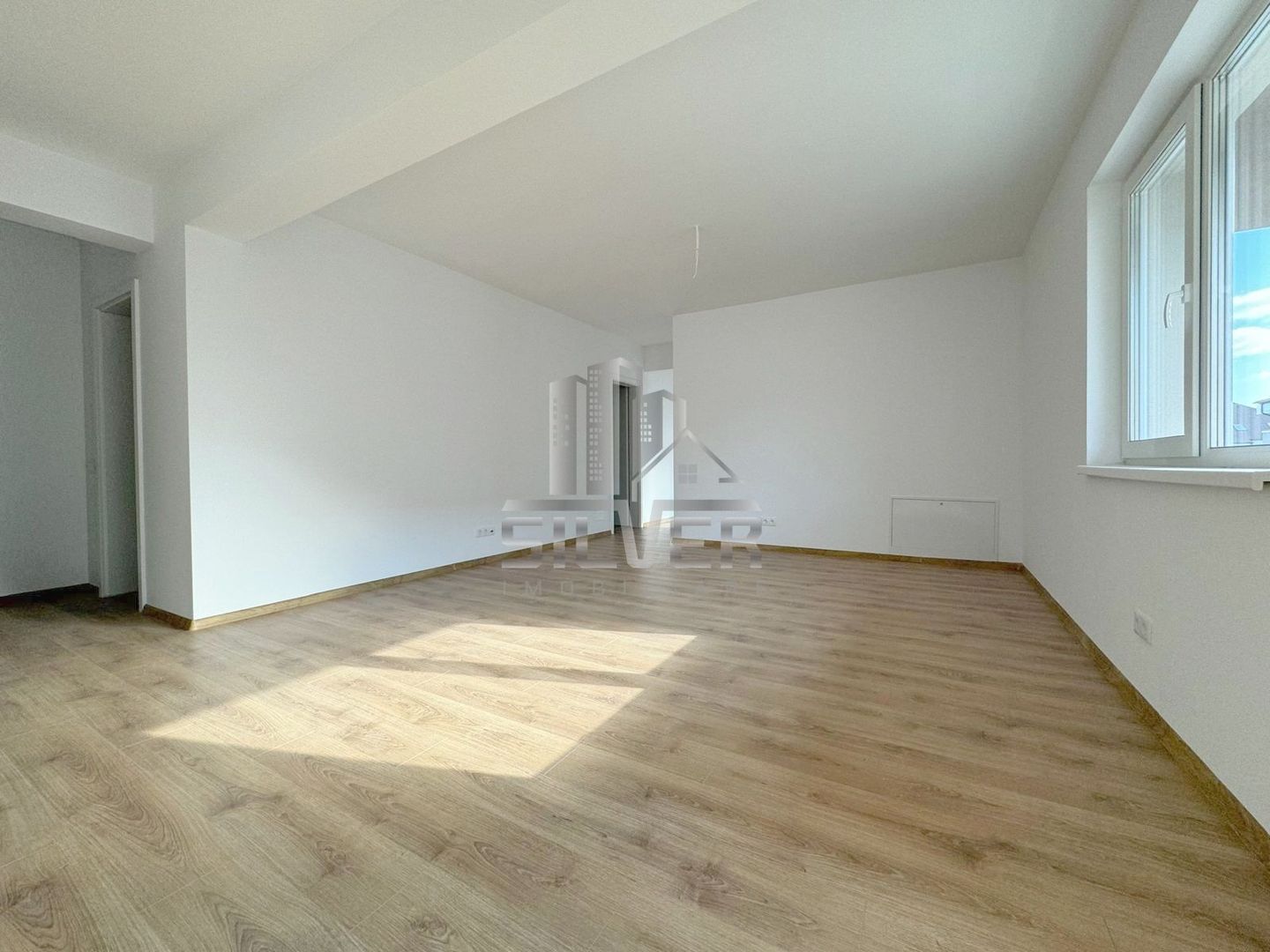 Apartament cu 3 camere/67mp/imobil calitativ. - Poză 2