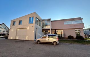 Clădire SAD de închiriat, situată la intrarea în Dumbrăvița