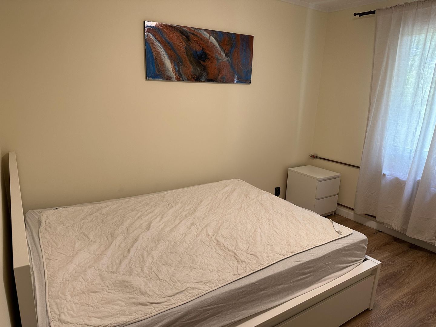 Inchiriere apartament mobilat și utilat 3 camere zona Titan Negociabil - Poză 9