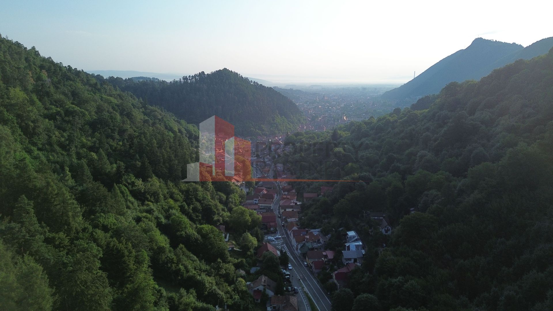 Teren Schei Brașovului – 1289 mp, zonă deosebită - Poză 5