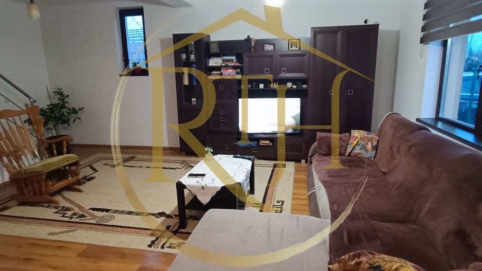 Casa individuala Giroc in vatra statului, Aproape de Biserica - Poză 3