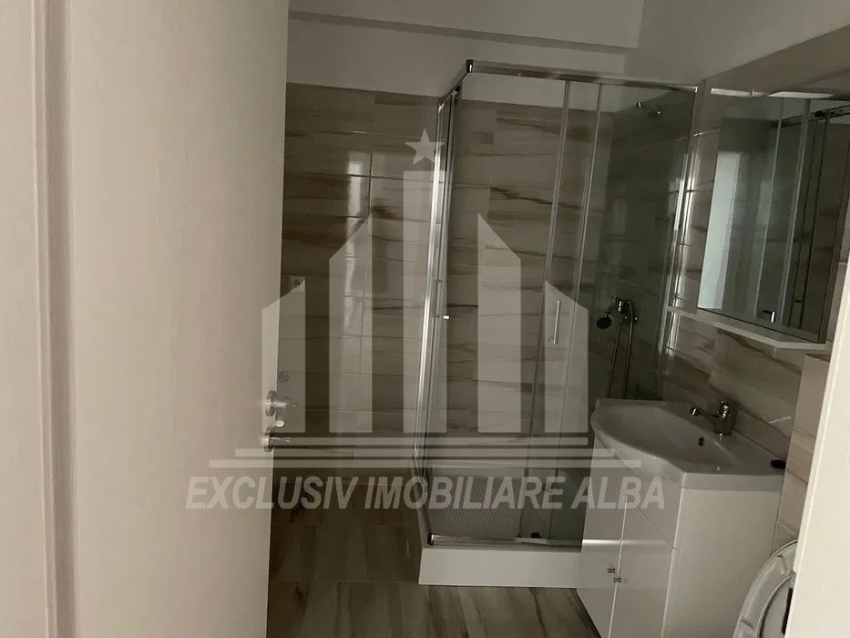 Apartament cu 1 camera, Bloc Nou, Cetate - Poză 2