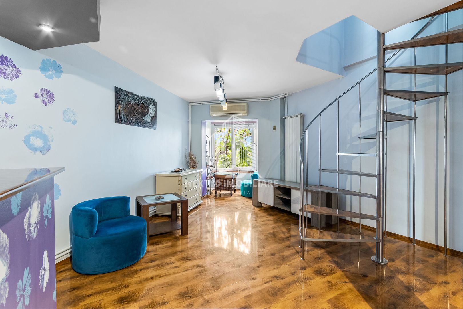 Apartament 4 camere, tip Duplex, la LV-uri,Trocadero - Poză 4