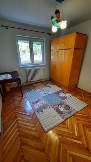 Inchiriem apartament 3 camere, etaj 1, Cetate, foste proprietati - Poză 5