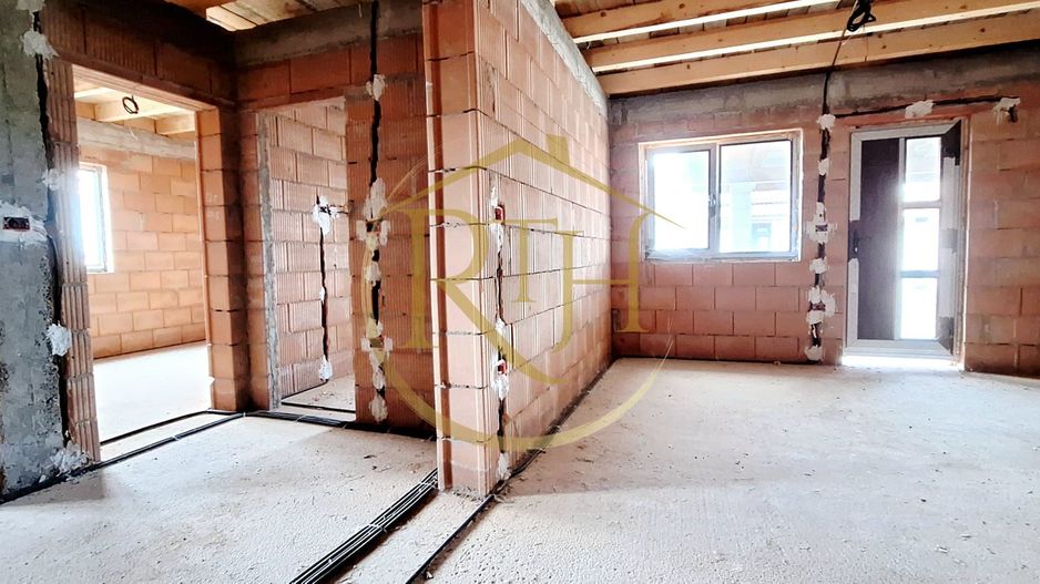 Se vinde duplex modern cu 3 camere  plus teren in Giroc ,zona linistita. - Poză 10