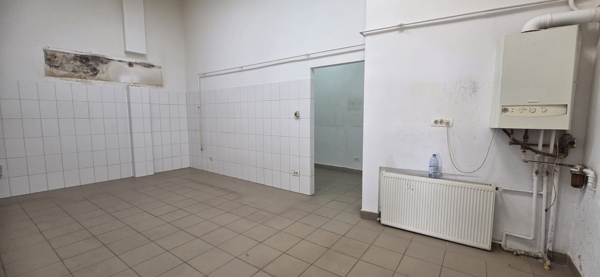 Spatiu comercial de inchiriat – fosta Pizzeria Unirii, Lugoj - Poză 17