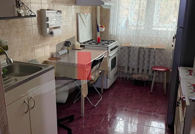 APARTAMAENT 3 CAMERE SEBASTIAN - Poză 4