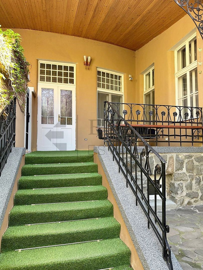 2 Case de inchiriat ultracentral in Oradea - Poză 3