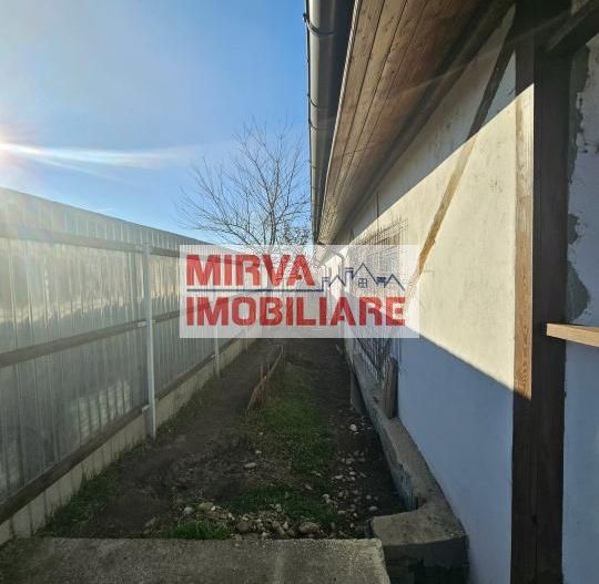 Vanzare hala +  casa  4 camere, in Albesti Paleologu - Poză 50