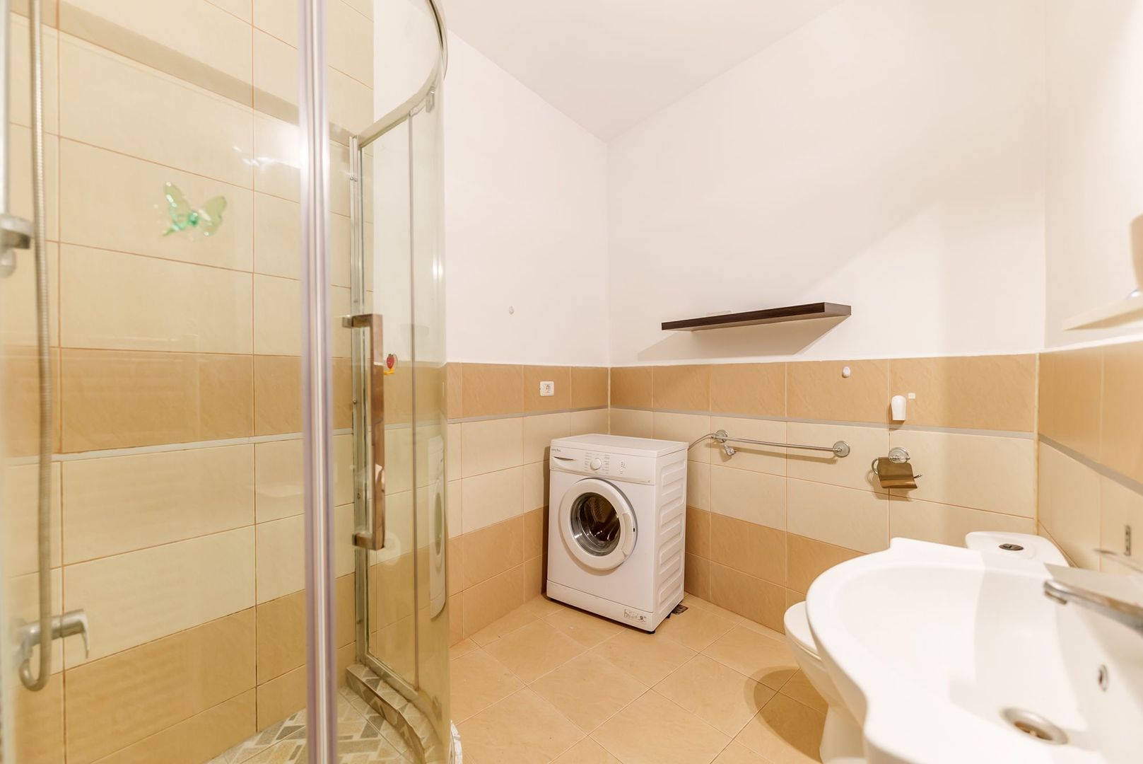 Apartament spațios, cu potențial multiplu, central - Poză 11