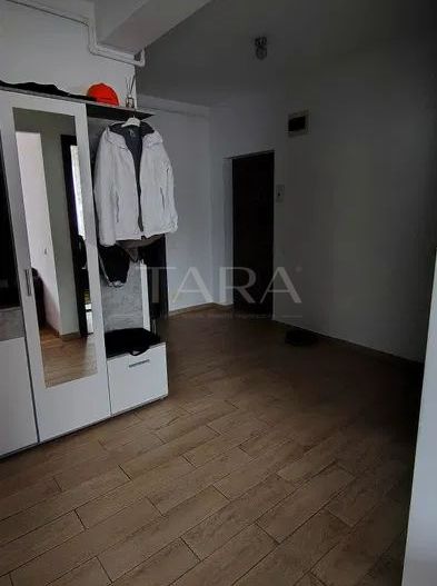 Vanzare apartament cu 2 camere-Zona Parc Poligon - Poză 5