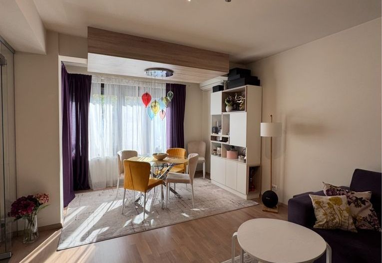 Apartament la cheie 3 camere 2bai curte proprie parcare subterana lift - Poză 1