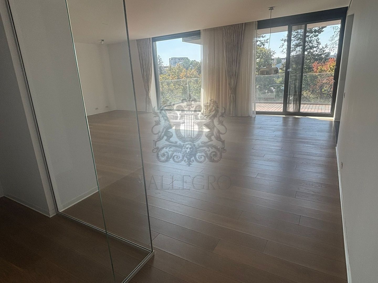 One Charles De Gaulle | Inchiriere | Apartament 4 Camere | Parcare - Poză 6