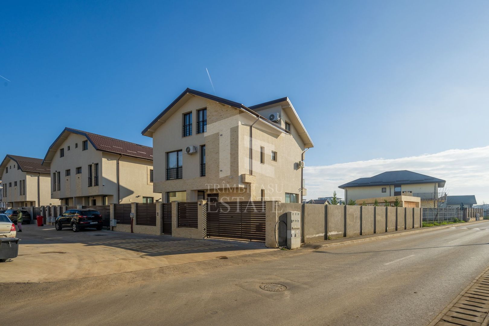 Casa Impecabila + Individuală + Decomandată in Prelungirea Ghencea ! - Poză 36