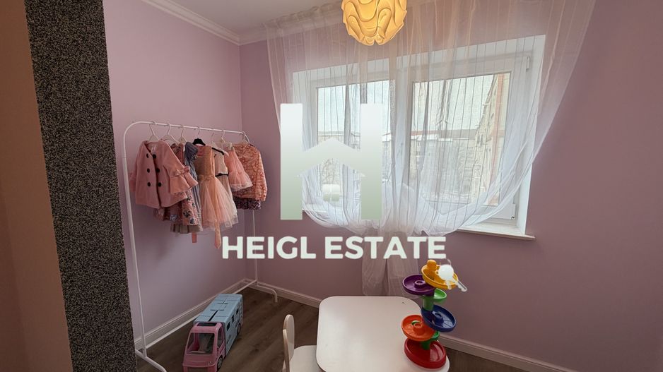 Apartament decomandat cu 3 camere si 2 bai in zona Soarelui - Poză 11