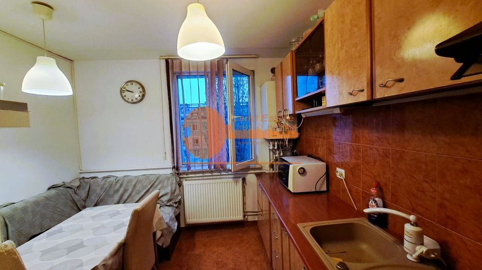 3 Camere Brancoveanu/Sudului ( Metrou 8 minute si centrala termica ) - Poză 1