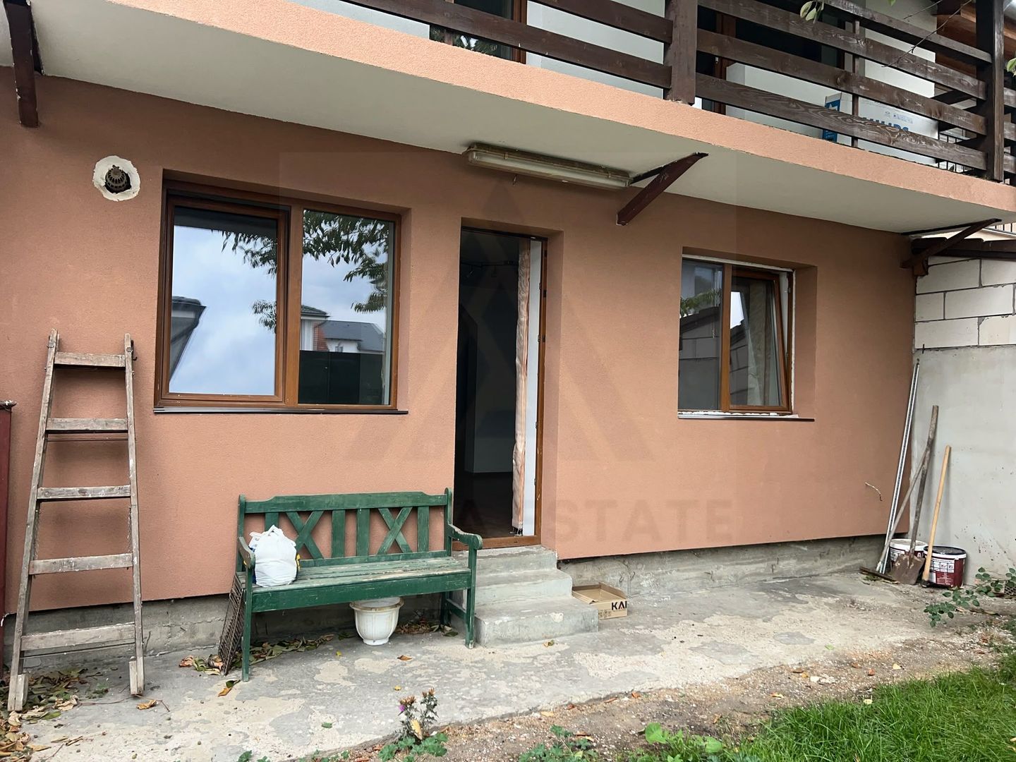 Casă cu 4 camere, curte proprie și 2 balcoane – Șelimbăr - Poză 24