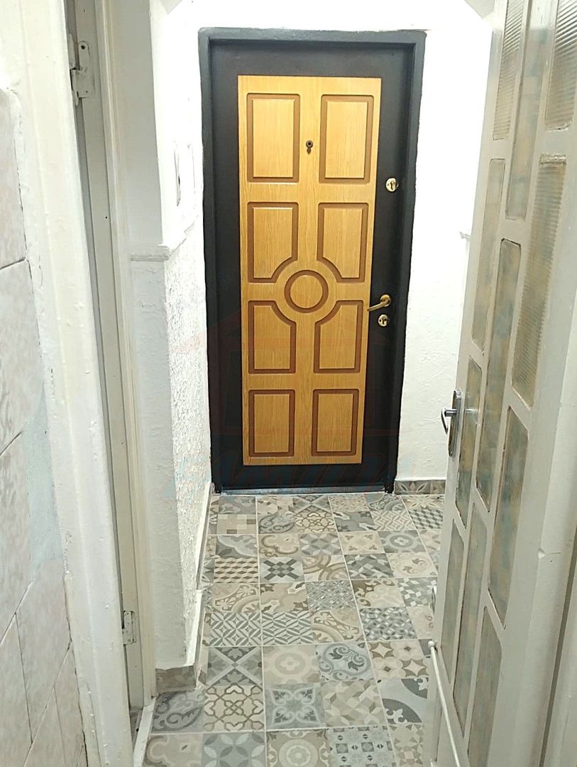 Garsonieră de închiriat – Micro 19, parter | Ideală pentru elevi, stud - Poză 4