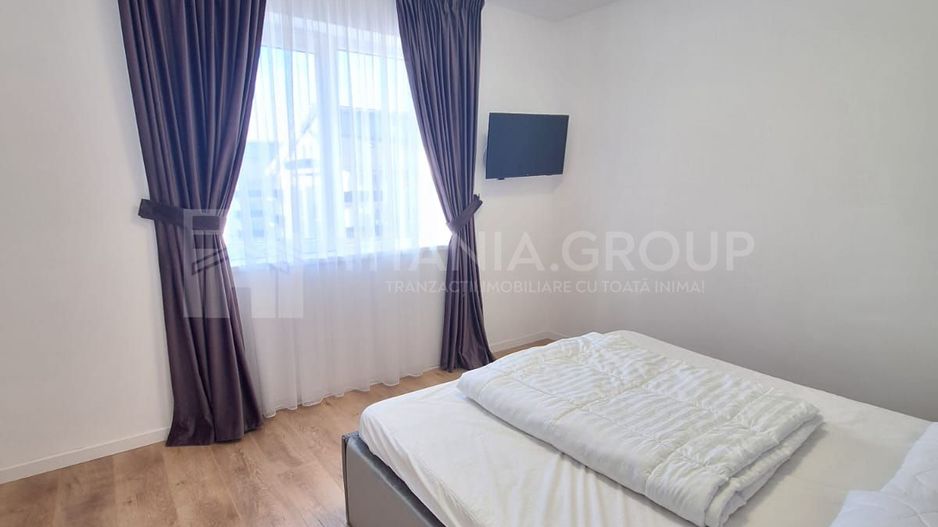 Apartament 3 camere,2 bai+parcare, lux Rasnov - Poză 8