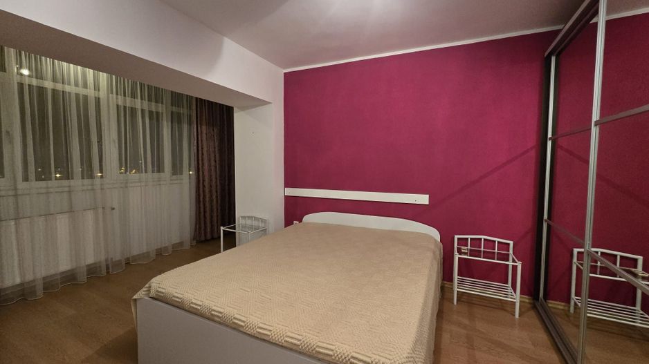 De inchiriat apartament cu 3 camere, Ultimul Leu, 600 Euro - Poză 3