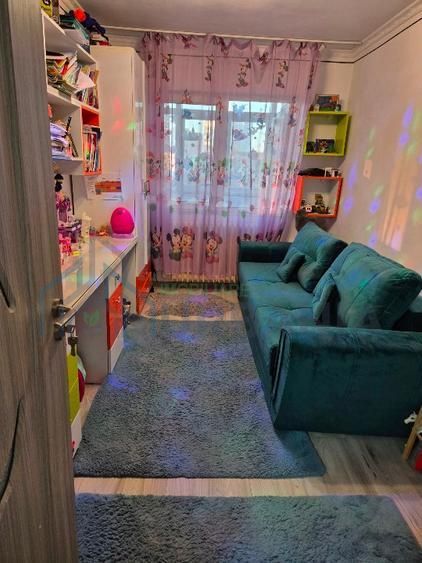 Apartament 3 camere etaj 4 de vânzare – Podu Roș, Aleea Rozelor, - Poză 7