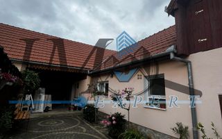 Casa renovata de vânzare in Lancram - Poză 8