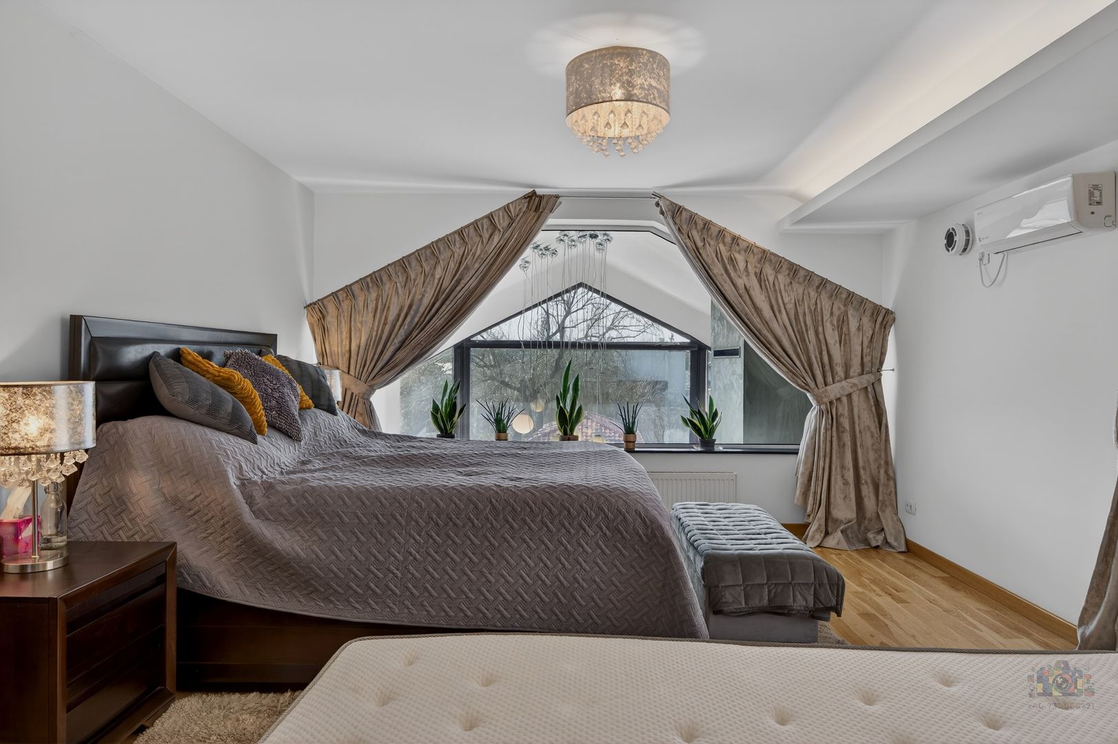 Vila cu design spectaculos, tehnologie smart & lifestyle complet - Poză 43