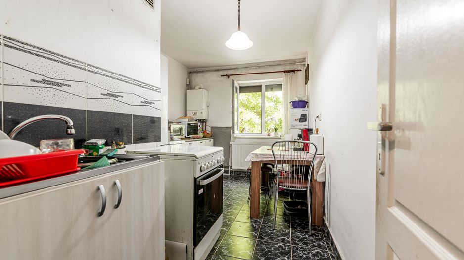 Apartament 2 Camere | Etaj 2 | Centrală proprie | Aleea Ulise - Poză 3