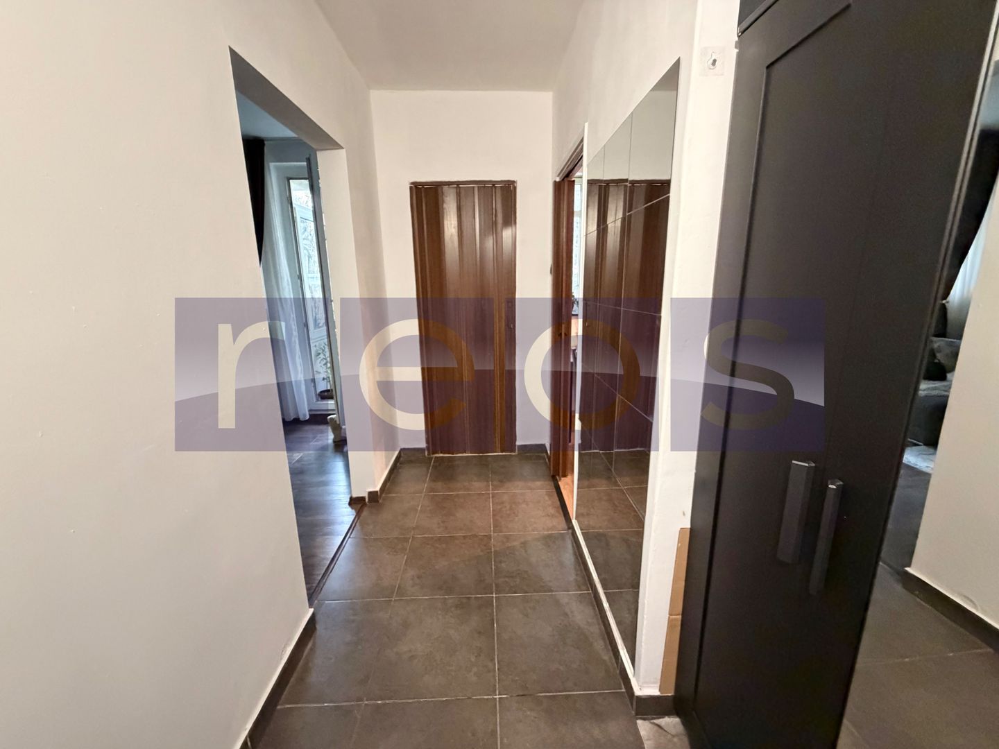 VANZARE 2 CAMERE | RENOVAT | ETAJ 1 | 52 MP | ZONA ION MIHALACHE - Poză 10