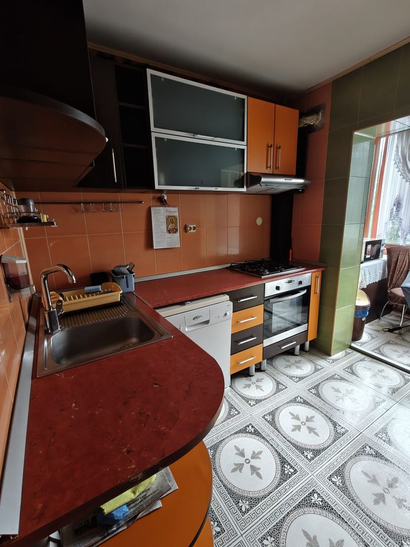 De închiriat: apartament 3 camere Militari - Uverturii - Mărgelelor - Poză 4